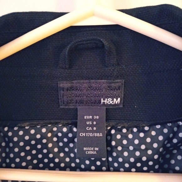 DONATED!H&M Cropped Jacket - Picture 5 of 5
